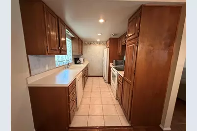 6440 Appian Way, Orlando, FL 32807 - Photo 2