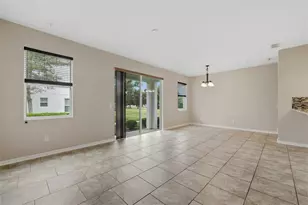 15613 Orange Harvest Loop, Winter Garden, FL 34787 - Photo 8