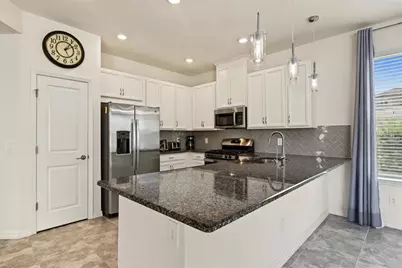 2812 Hilltop Road, Clermont, FL 34711 - Photo 12