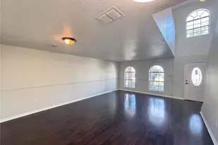 5604 Royal Hills Dr, Winter Haven, FL 33881 - Photo 4