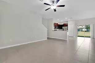 9640 Mulberry Marsh Ln, Sun City Center, FL 33573 - Photo 4