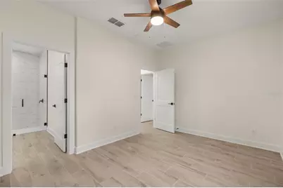 221 S Sunset Avenue, Mascotte, FL 34753 - Photo 14