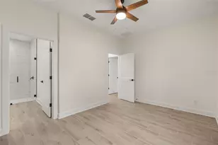 221 S Sunset Ave, Mascotte, FL 34753 - Photo 14