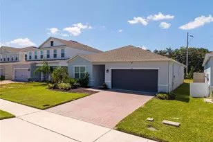 240 Crossings Ave, Saint Cloud, FL 34771 - Photo 2