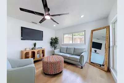 415 Mercado Avenue, Orlando, FL 32807 - Photo 4