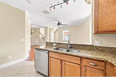 2403 S Shine Avenue #B, Orlando, FL 32806 - Photo 4
