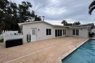 146 Giralda Blvd NE, Saint Petersburg, FL 33704 - Photo 4