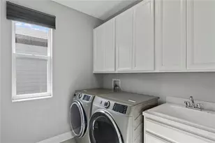 12754 Brodlove Ln, Winter Garden, FL 34787 - Photo 14