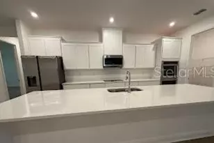 5017 N Peppermint Dr, Beverly Hills, FL 34465 - Photo 2