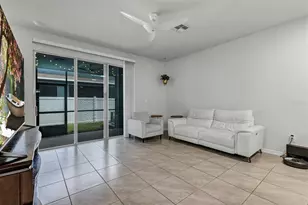 4015 Blue Banks Ln, Bradenton, FL 34208 - Photo 10