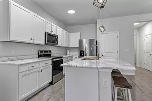 4015 Blue Banks Ln, Bradenton, FL 34208 - Photo 6