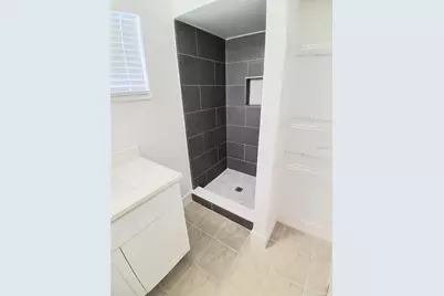 1047 Florida Holly Drive, Orlando, FL 32811 - Photo 8