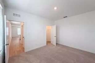 347 Puma Loop, Groveland, FL 34736 - Photo 4