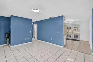 6312 Sweetwater Dr E, Lakeland, FL 33811 - Photo 12