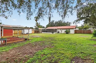 6312 Sweetwater Dr E, Lakeland, FL 33811 - Photo 44