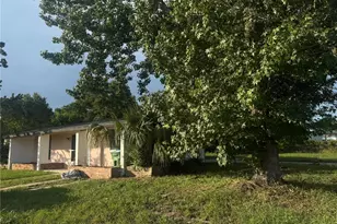 589 E Normandy Blvd, Deltona, FL 32725 - Photo 2