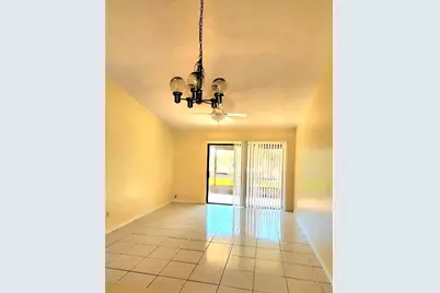 31 Silver Oak Circle #1, Kissimmee, FL 34743 - Photo 8