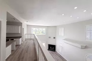 24 Bay Pointe Dr, Ormond Beach, FL 32174 - Photo 12