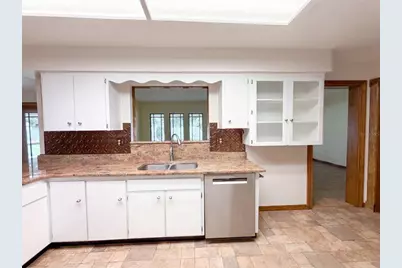 1818 Danbury Drive, Sun City Center, FL 33573 - Photo 10