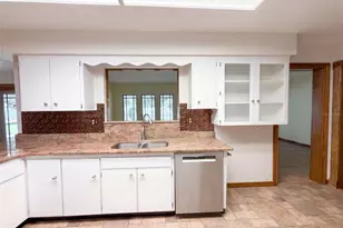 1818 Danbury Dr, Sun City Center, FL 33573 - Photo 10