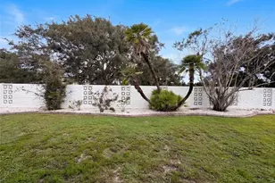 1818 Danbury Dr, Sun City Center, FL 33573 - Photo 26
