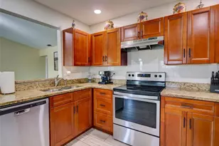 1915 E Lake Dr, Casselberry, FL 32707 - Photo 10
