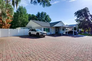 1915 E Lake Dr, Casselberry, FL 32707 - Photo 4