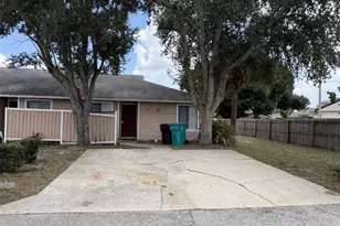 2803 Waxy Willow Ln, Orlando, FL 32808 - Photo 2