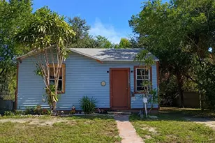 1755 34th Ave N, Saint Petersburg, FL 33713 - Photo 1