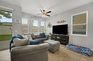 1664 Peterson Pl, Sanford, FL 32773 - Photo 8