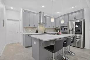 8163 Corkfield Ave, Orlando, FL 32832 - Photo 12