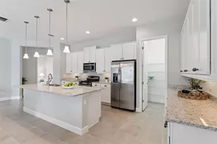 1649 Victoria Gardens Dr, Deland, FL 32724 - Photo 6