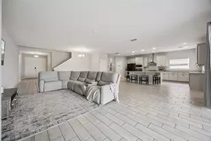 559 Via Bella Ct, Howey in the Hills, FL 34737 - Photo 10