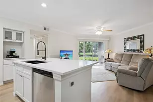 470 S Pin Oak Pl, Longwood, FL 32779 - Photo 4