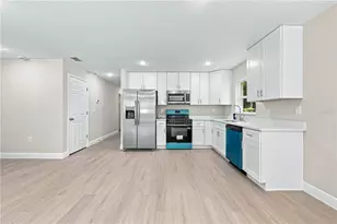 1233 3rd St, Orange City, FL 32763 - Photo 6