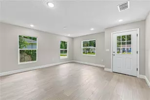 1233 3rd St, Orange City, FL 32763 - Photo 24