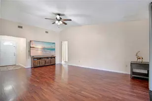 129 Reel Ct, Sanford, FL 32773 - Photo 4