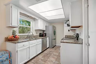 129 Reel Ct, Sanford, FL 32773 - Photo 10