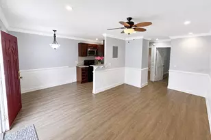 4666 Ken Knight Dr N, Jacksonville, FL 32209 - Photo 2