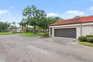 108 Seville Ct N, Plant City, FL 33566 - Photo 26