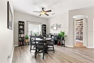 513 Barcelona Dr, Kissimmee, FL 34759 - Photo 14