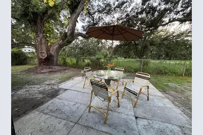 8801 Marc David, Gibsonton, FL 33534 - Photo 6