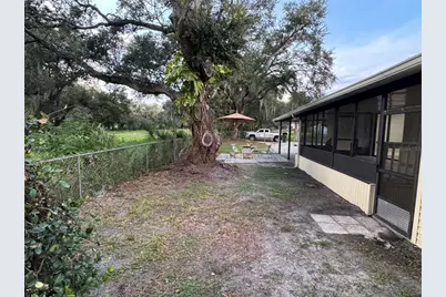 8801 Marc David, Gibsonton, FL 33534 - Photo 12