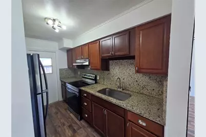 1500 Crest Avenue, Leesburg, FL 34748 - Photo 10