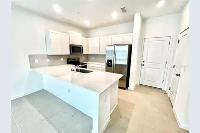 2792 Camellia Flower Street, Apopka, FL 32703 - Photo 4