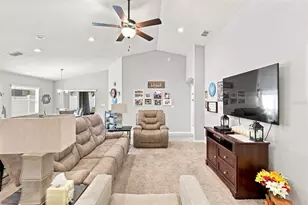 129 Bellaria Ct, Auburndale, FL 33823 - Photo 8