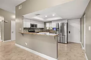 11813 Scotty Dr, Orlando, FL 32821 - Photo 8
