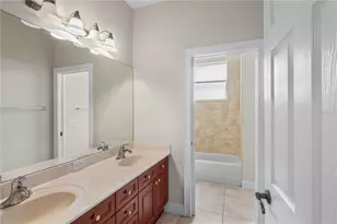 7014 Phillips Cove Ct, Orlando, FL 32819 - Photo 28