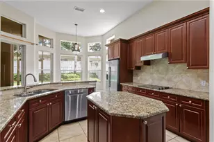 7014 Phillips Cove Ct, Orlando, FL 32819 - Photo 10