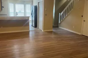 5565 N Cabot Dr, Jacksonville, FL 32244 - Photo 2